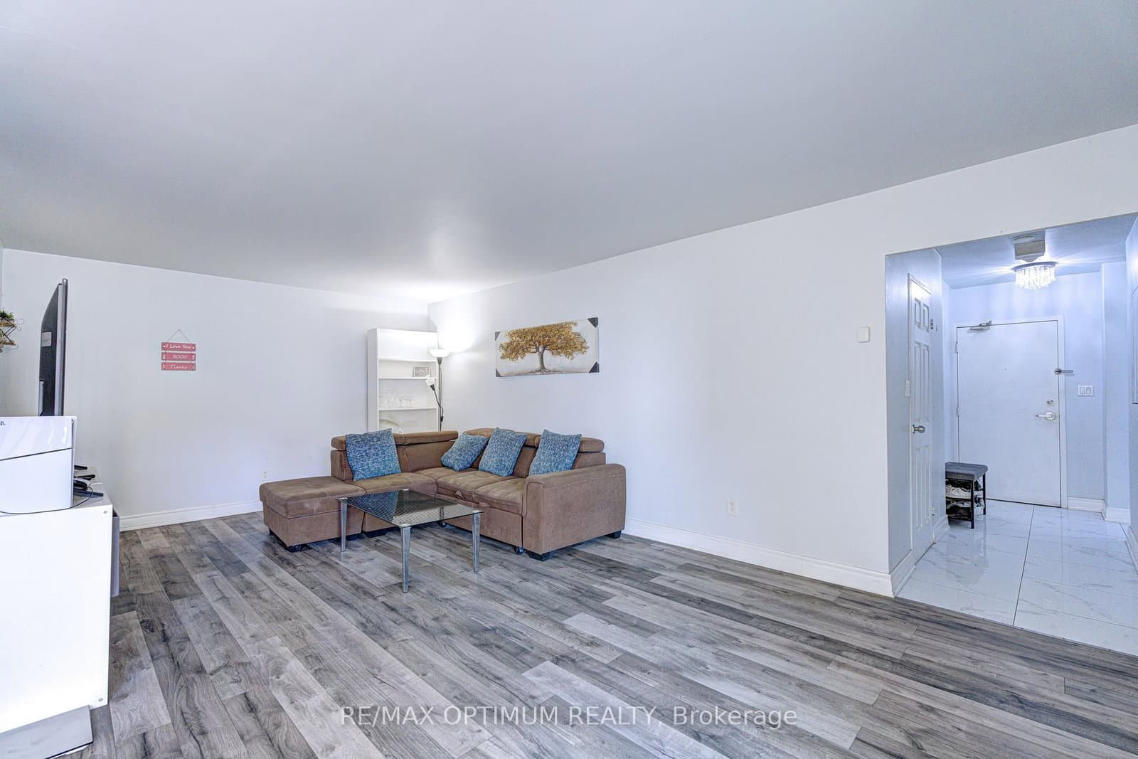 5 Massey Square, Unit 2110 thumbnail 10