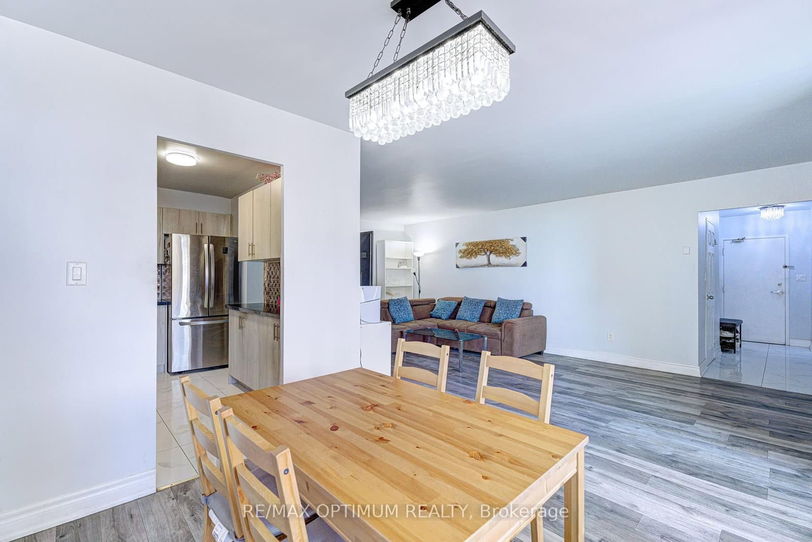 5 Massey Square, Unit 2110 thumbnail 14