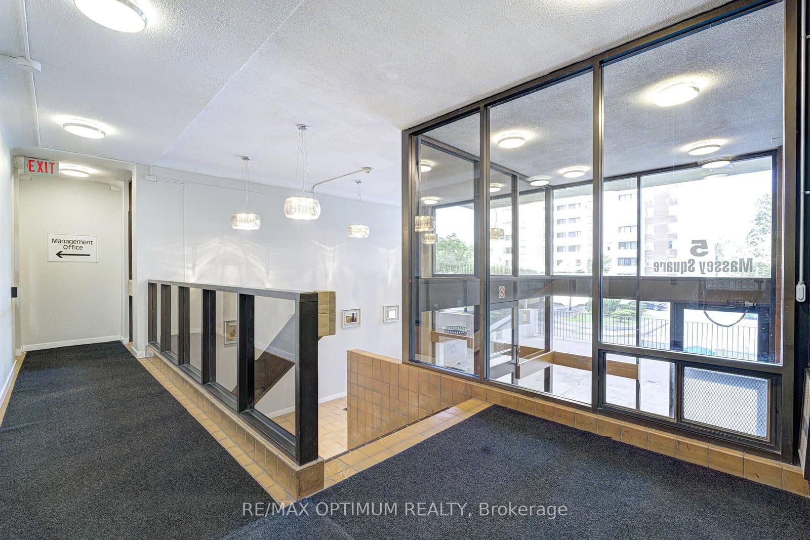 5 Massey Square, Unit 2110 thumbnail 6