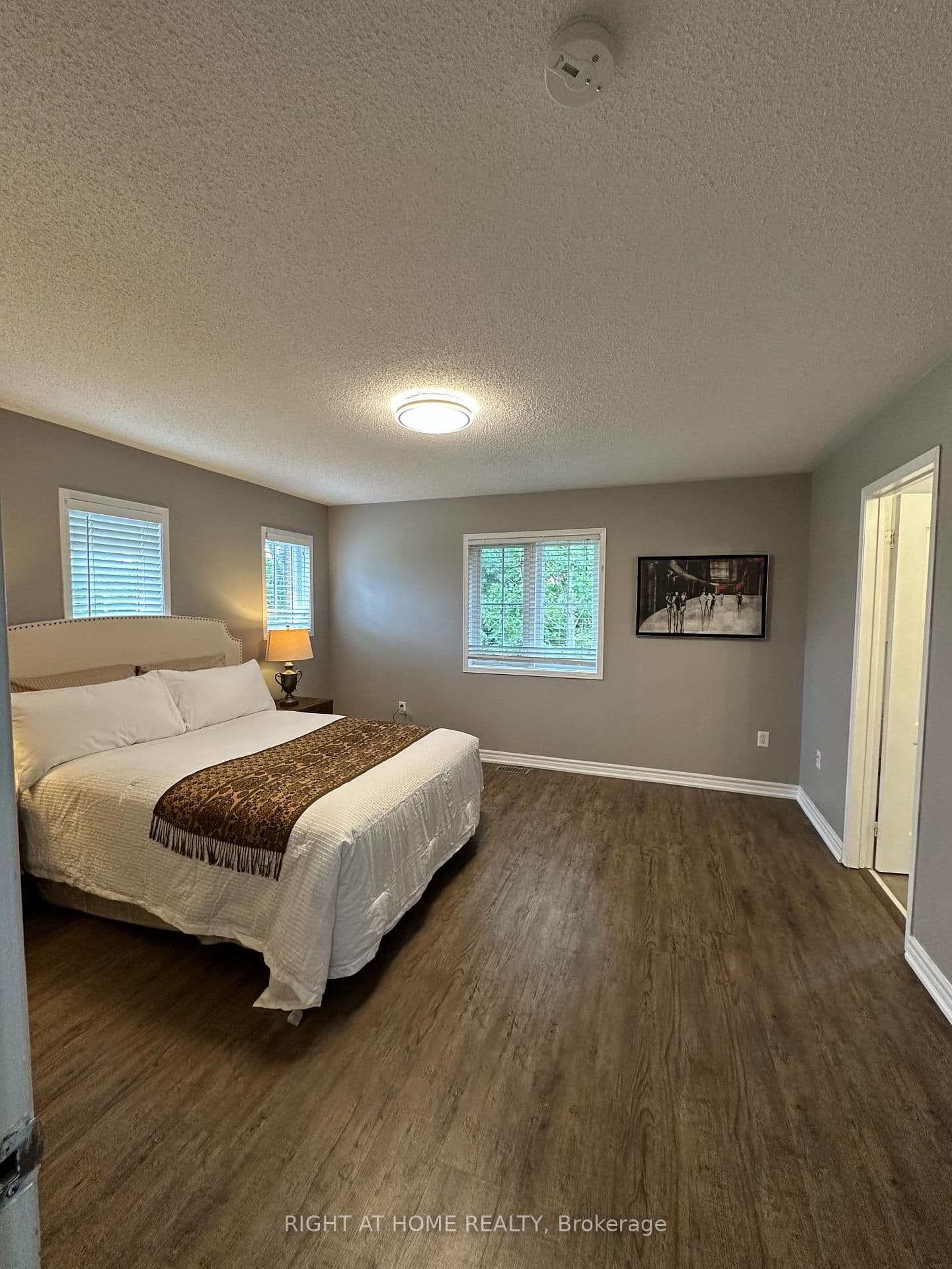 107 Norland Circle thumbnail 12