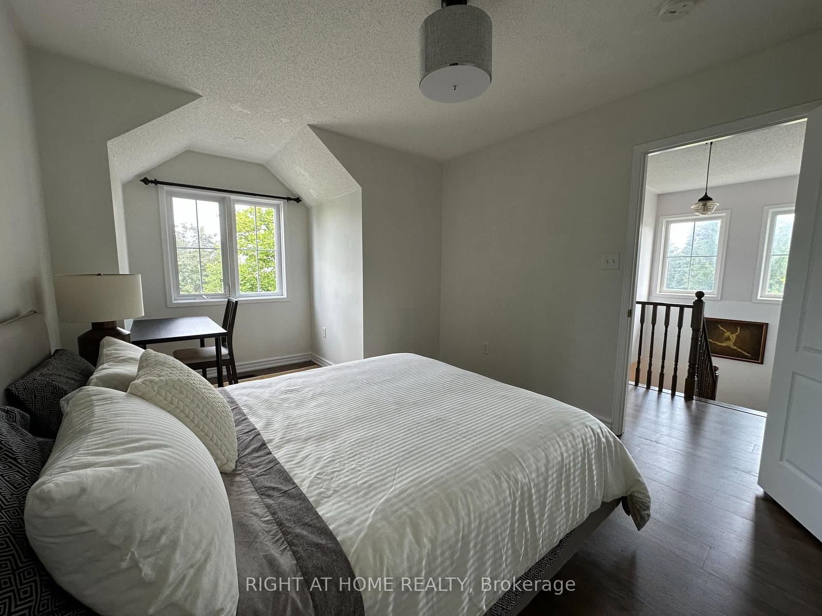 107 Norland Circle thumbnail 16