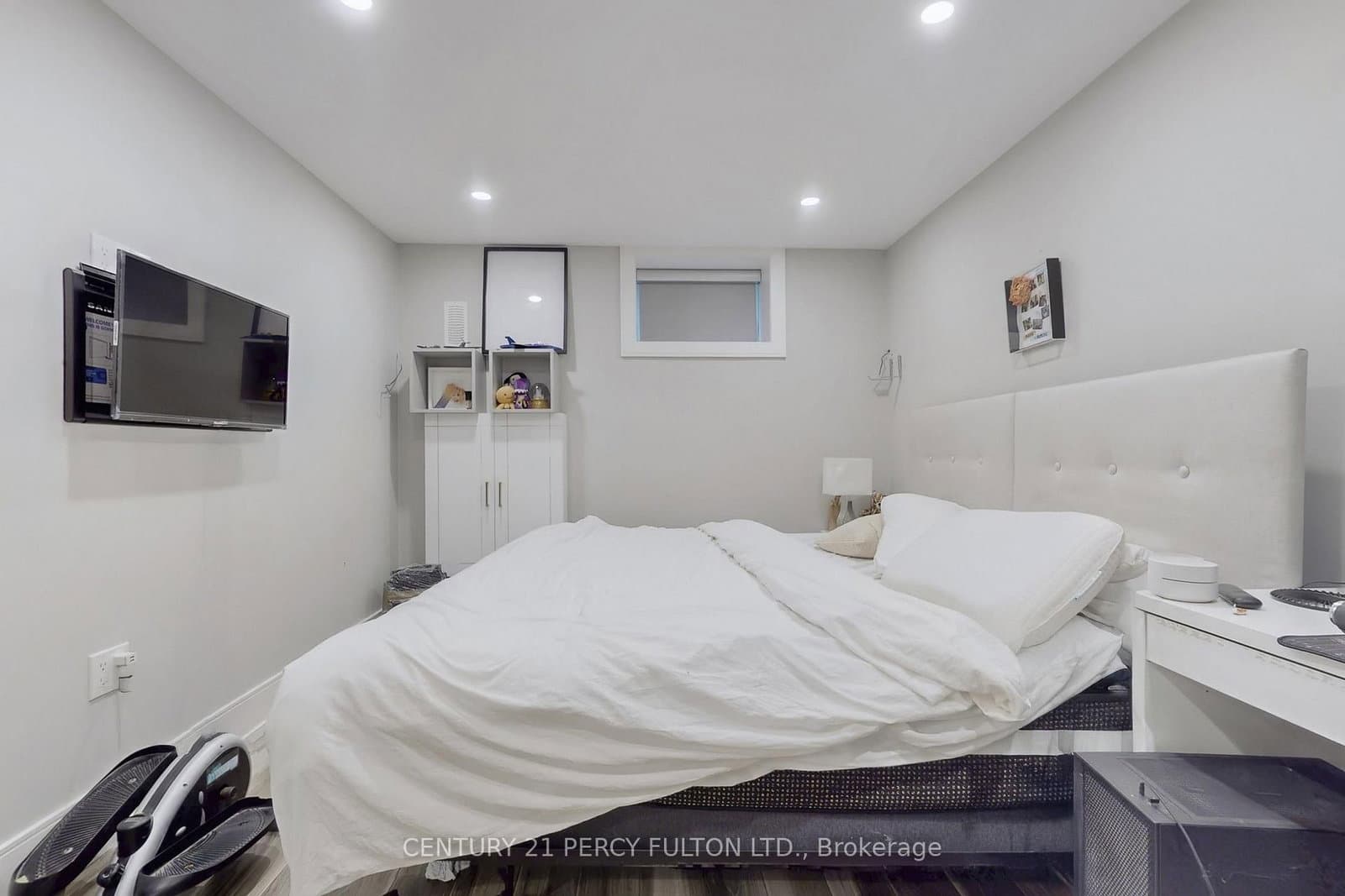 84 Wiley Avenue, Unit lower level thumbnail 12