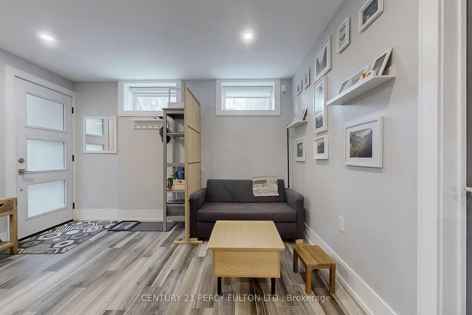 84 Wiley Avenue, Unit lower level thumbnail 4
