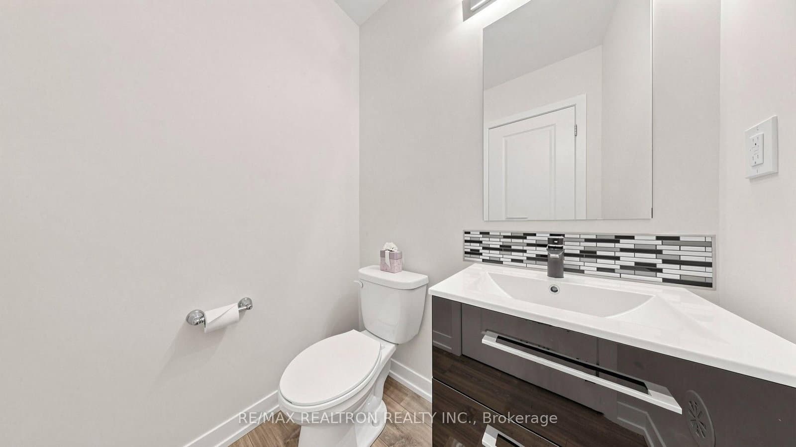 1956 Altona Road, Unit 19 thumbnail 24