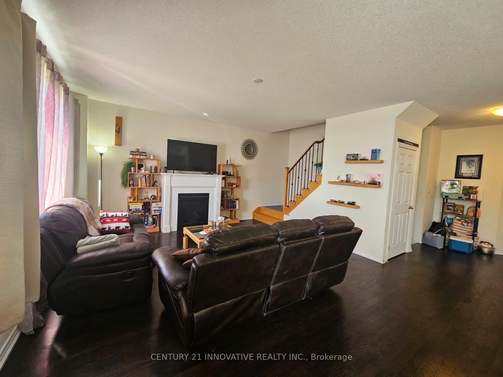 219 Northglen Boulevard thumbnail 11
