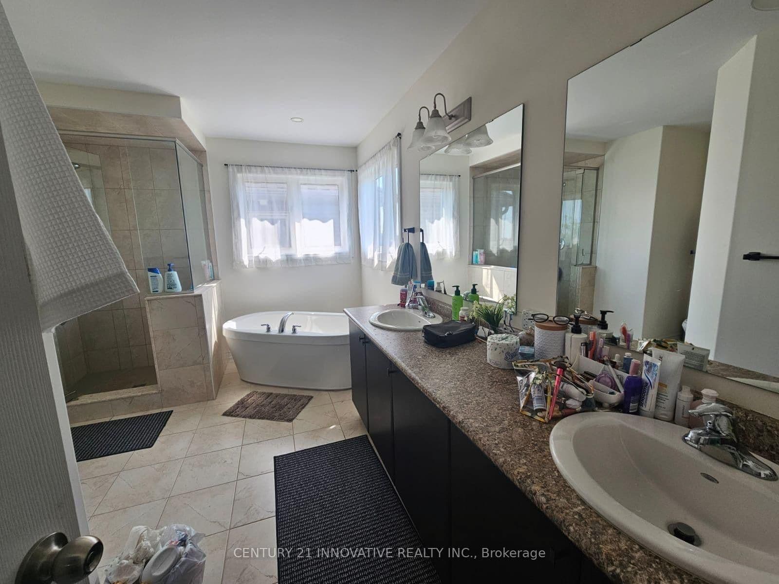 219 Northglen Boulevard thumbnail 17