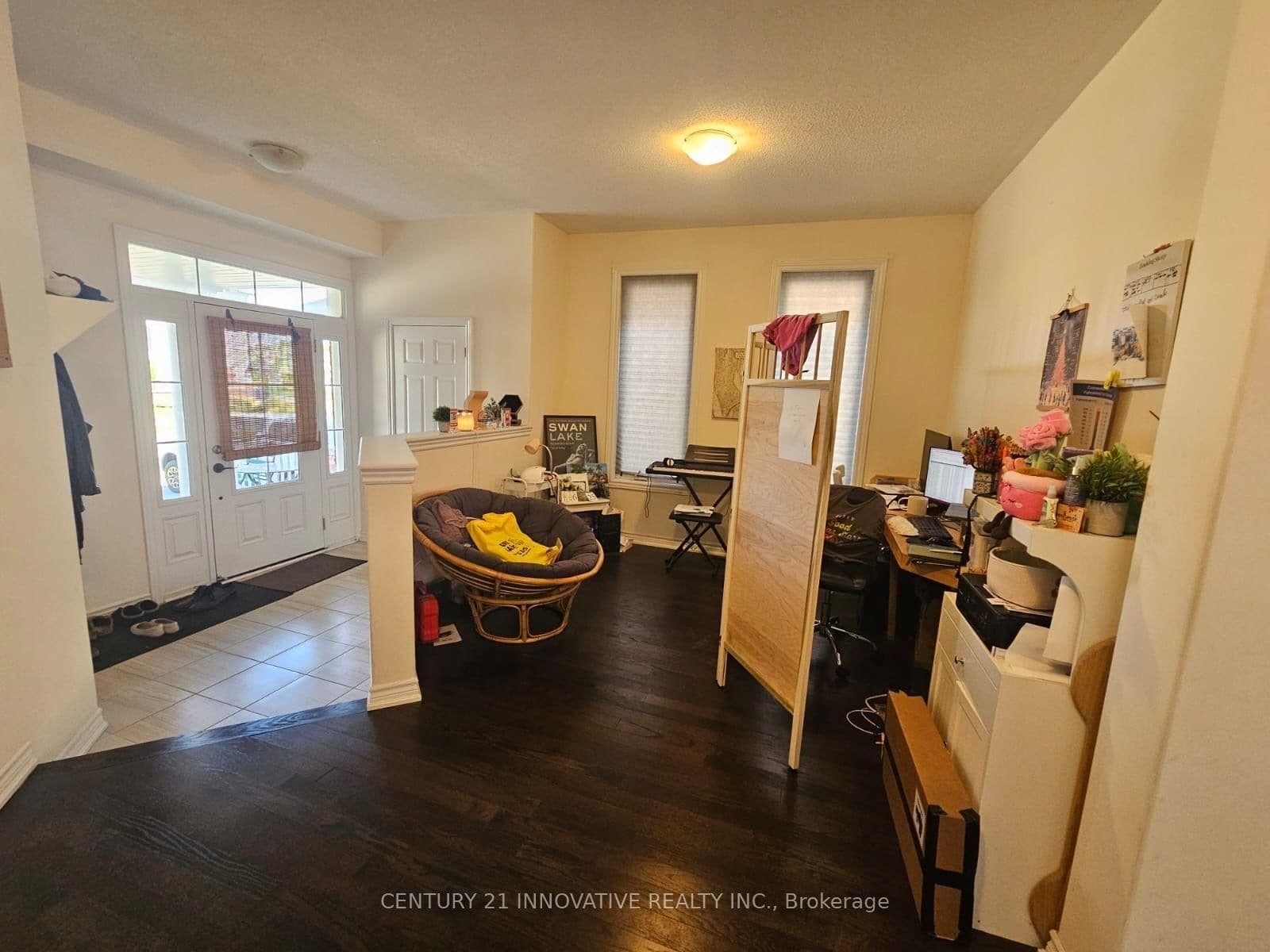 219 Northglen Boulevard thumbnail 20