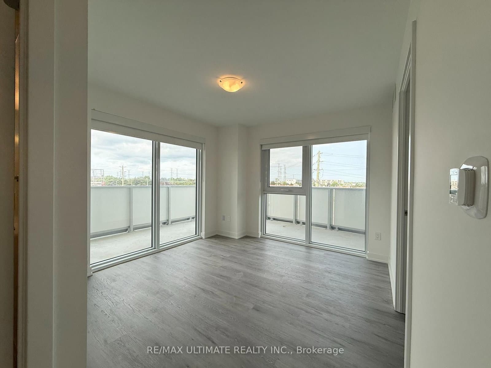 1010 Sandy Beach Road, Unit 303 thumbnail 9