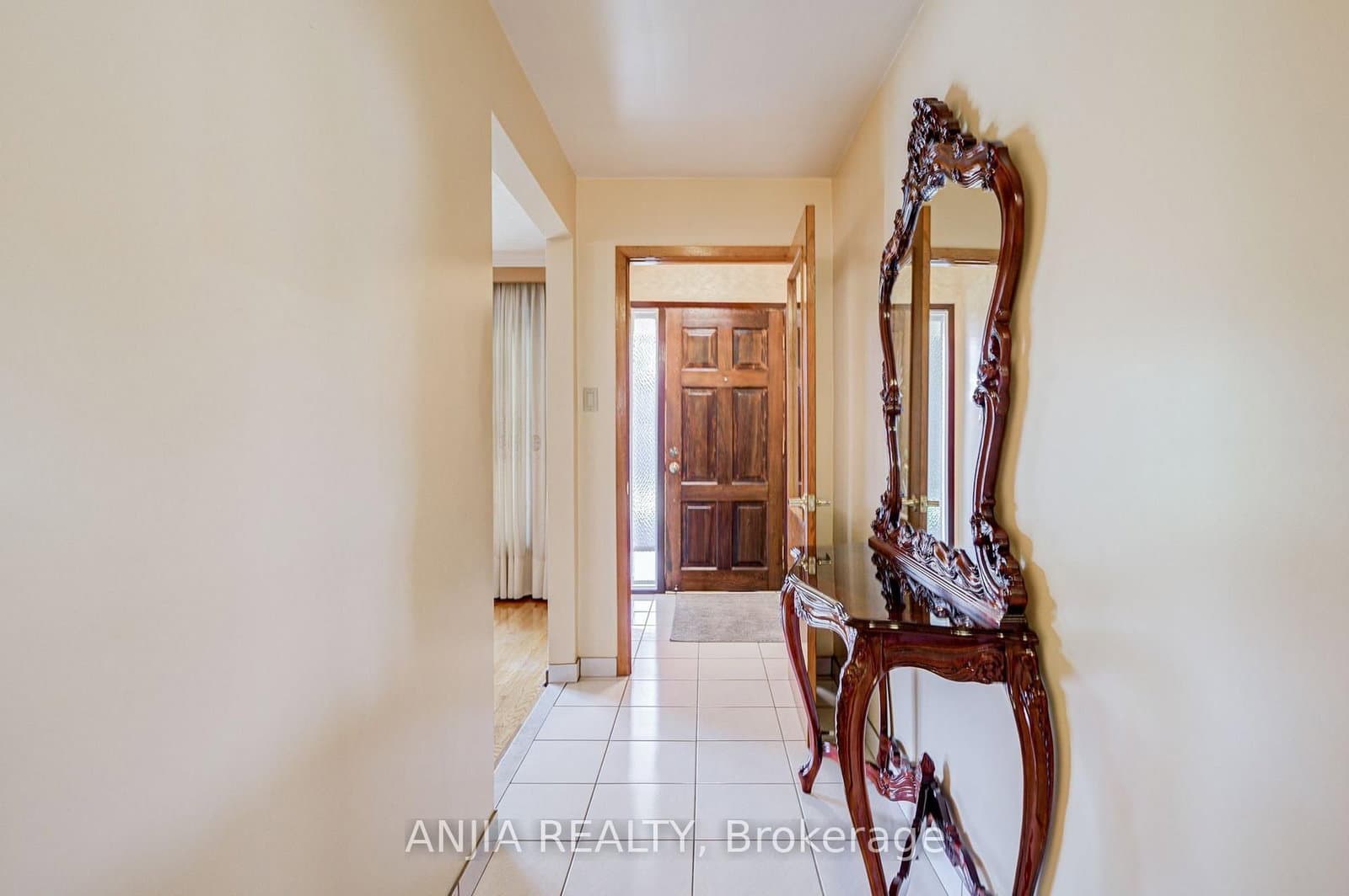 5 Brantford Drive thumbnail 9