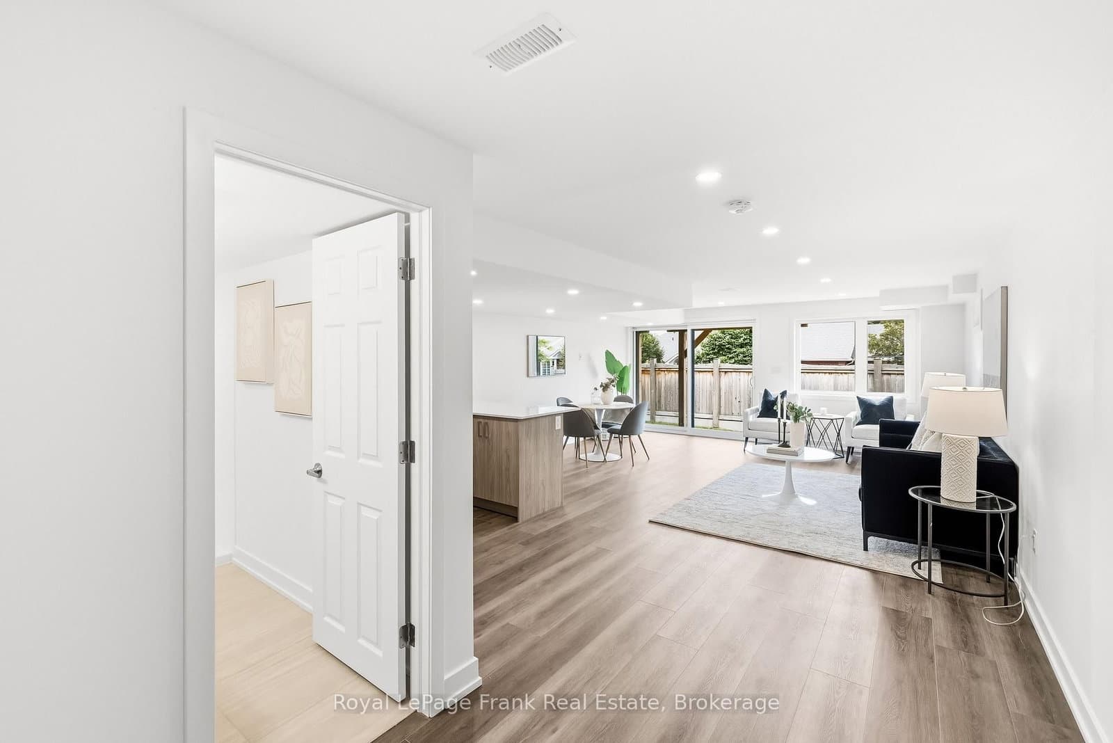 63 Pine Gate Place thumbnail 33