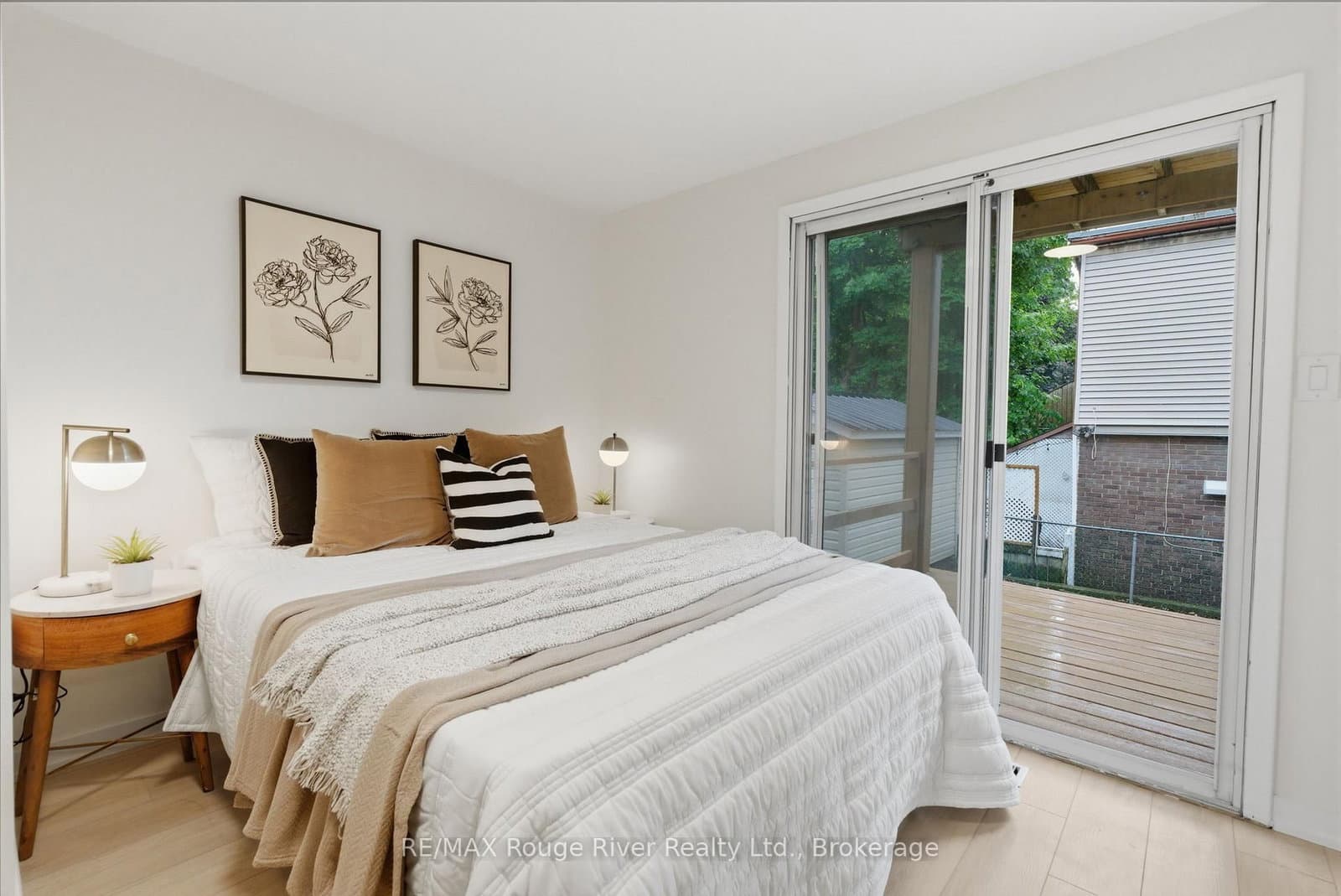 7 Heyworth Crescent thumbnail 9