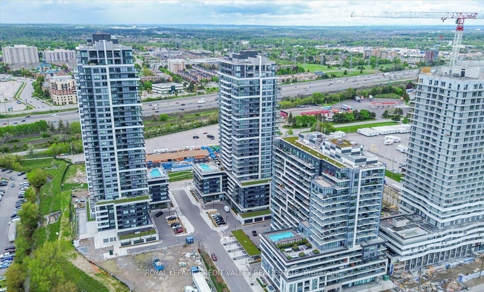 1455 Celebration Drive, Unit 2007 thumbnail 2