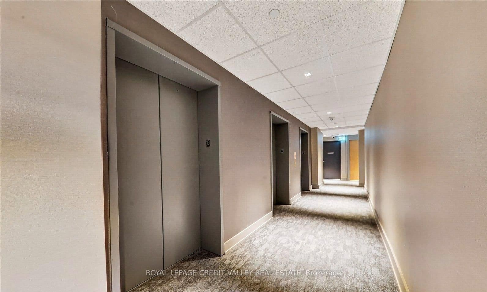1455 Celebration Drive, Unit 2007 thumbnail 5