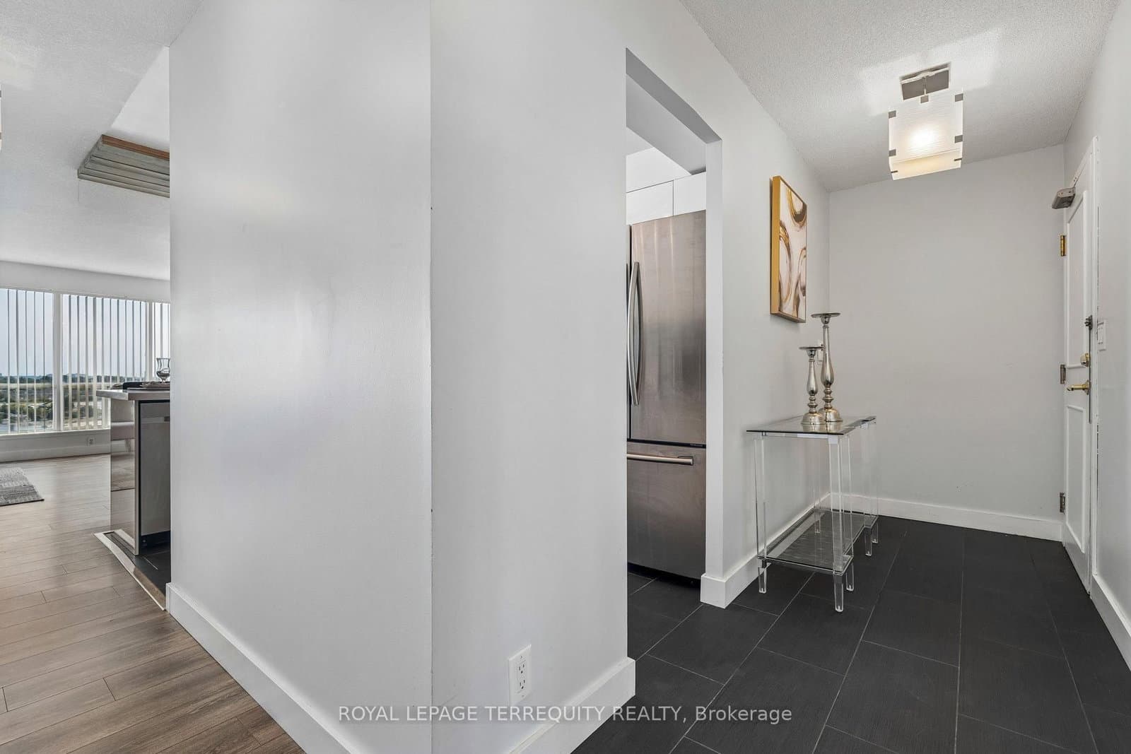 18 Lee Centre Drive, Unit 906 thumbnail 24