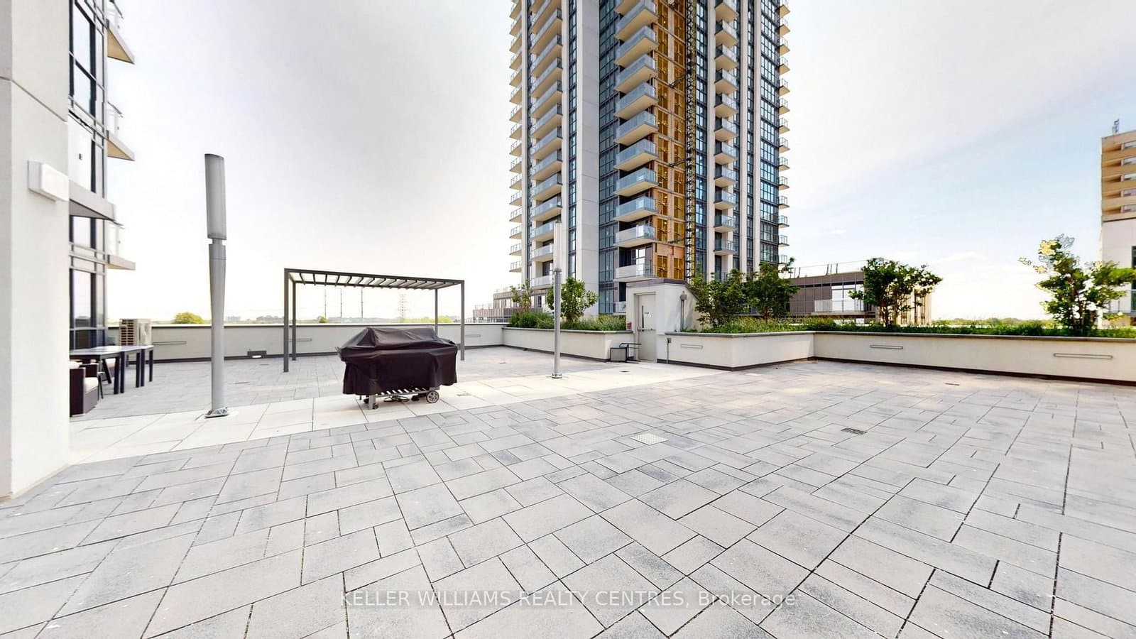 10 Meadowglen Pl., Unit 508 thumbnail 25