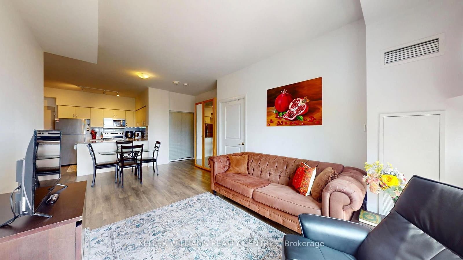 10 Meadowglen Pl., Unit 508 thumbnail 6