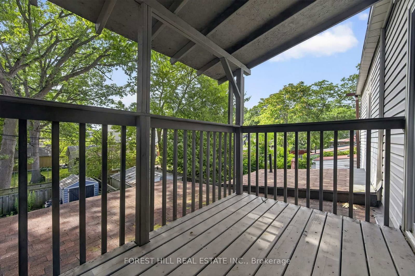 1040 Woodbine Avenue thumbnail 45