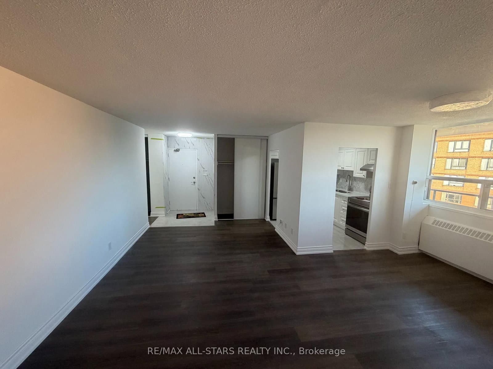 180 Markham Road, Unit 603 thumbnail 6