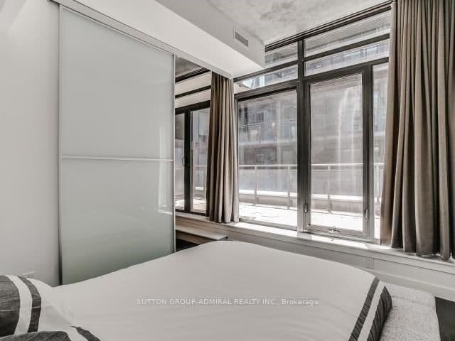 90 Broadview Avenue, Unit 521 thumbnail 14