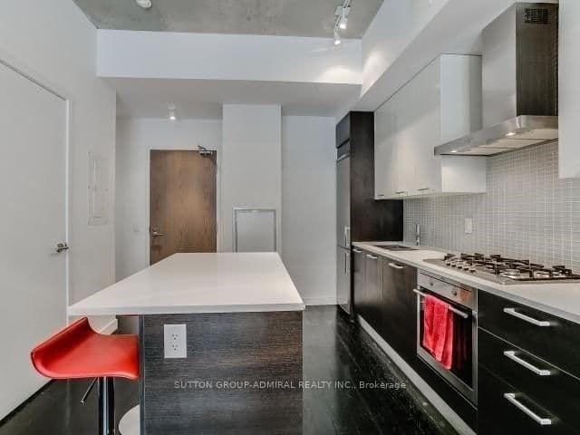 90 Broadview Avenue, Unit 521 thumbnail 3