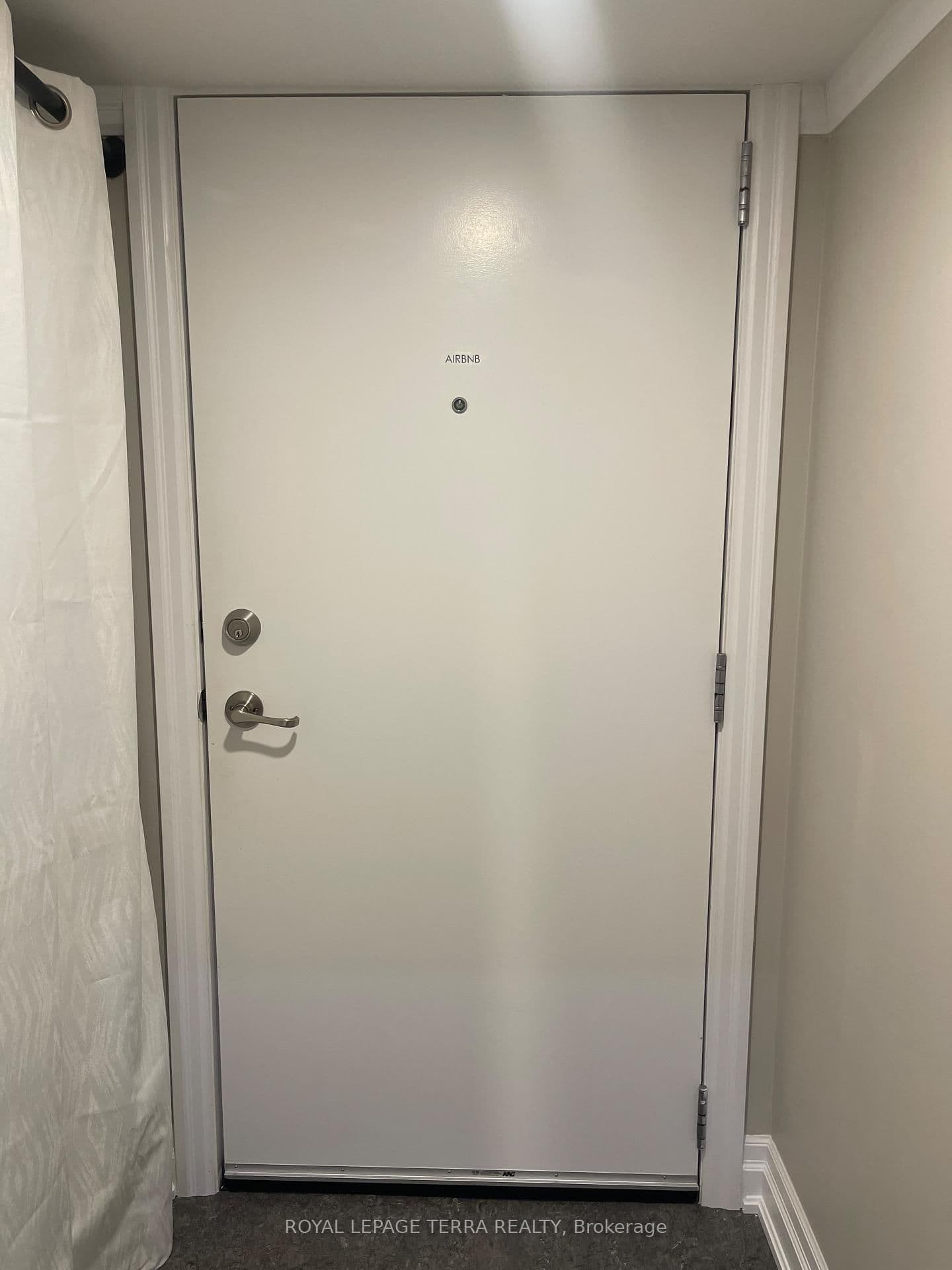 32 Slater Crescent, Unit Basement thumbnail 6