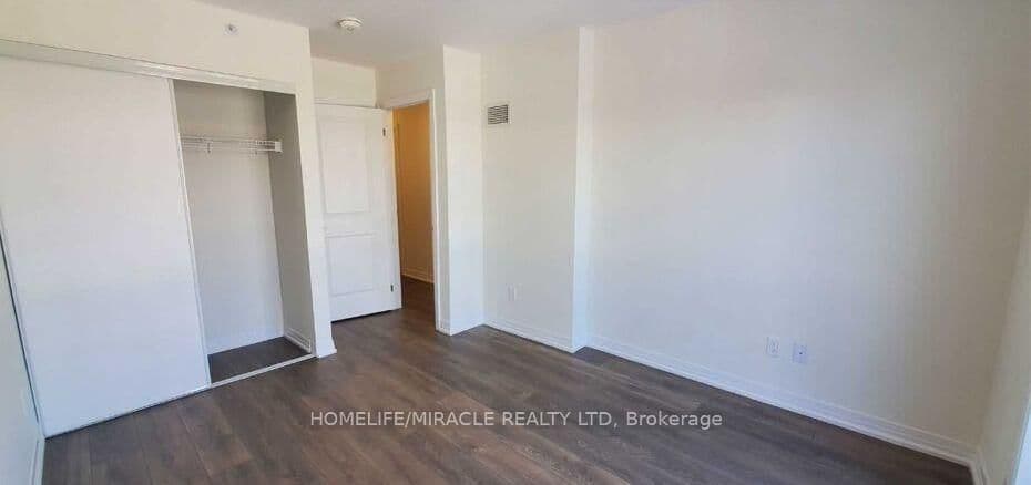 2635 William Jackson Drive, Unit 203 thumbnail 7
