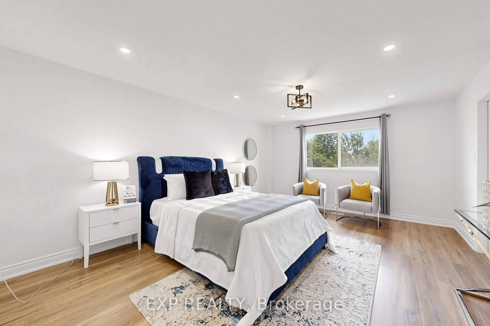 106 Smales Drive thumbnail 13
