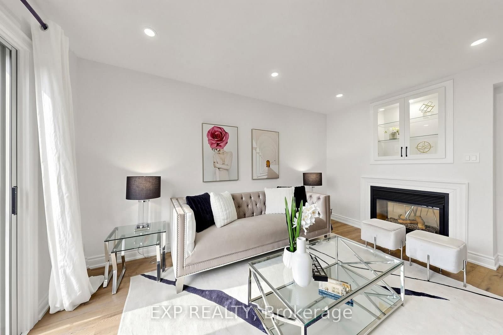 106 Smales Drive thumbnail 8