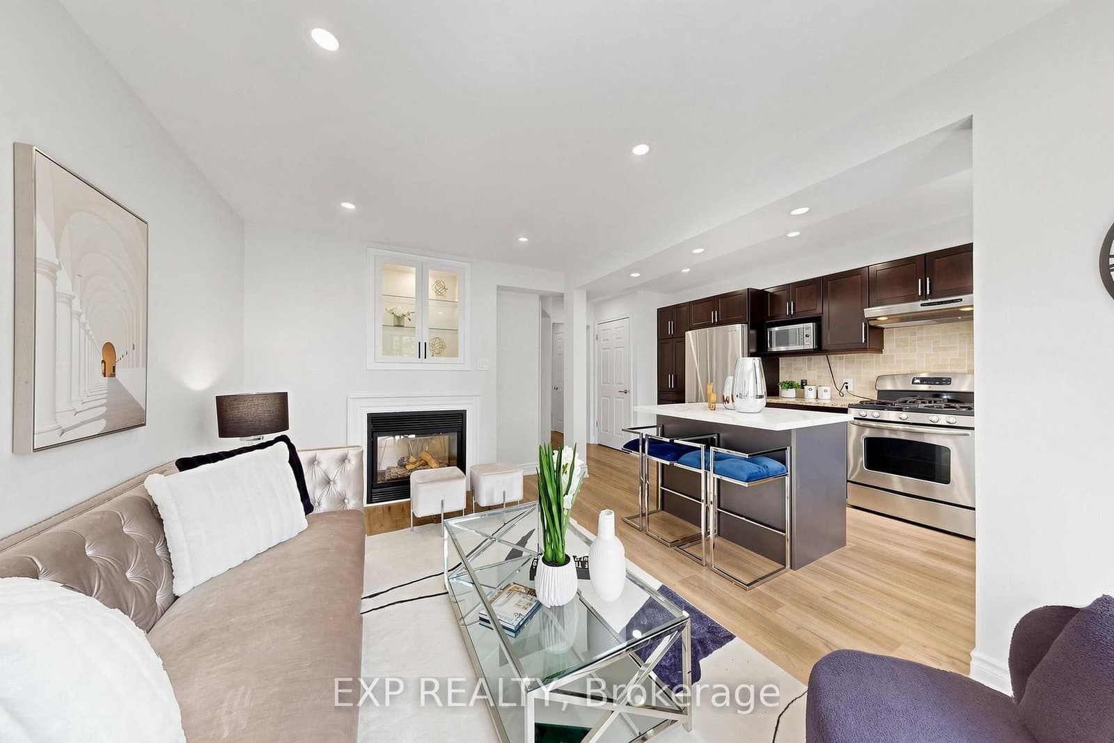 106 Smales Drive thumbnail 9