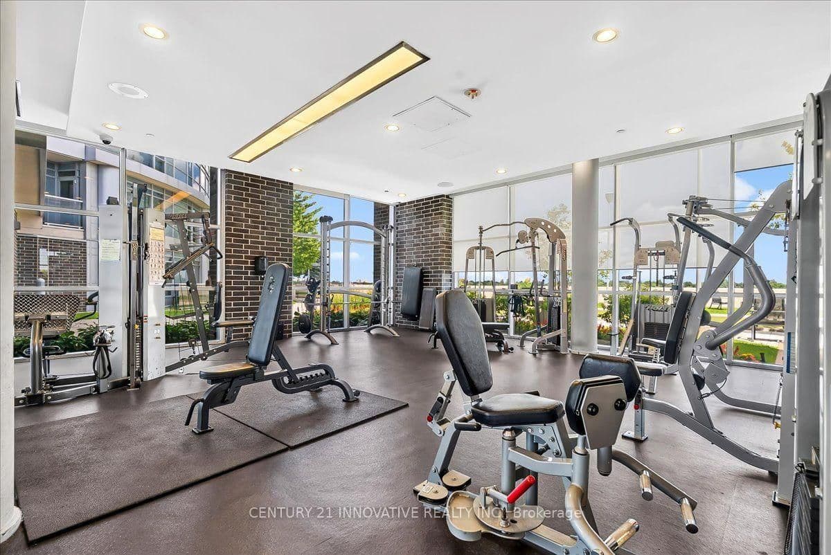 125 Village Green Square, Unit 3501 thumbnail 32