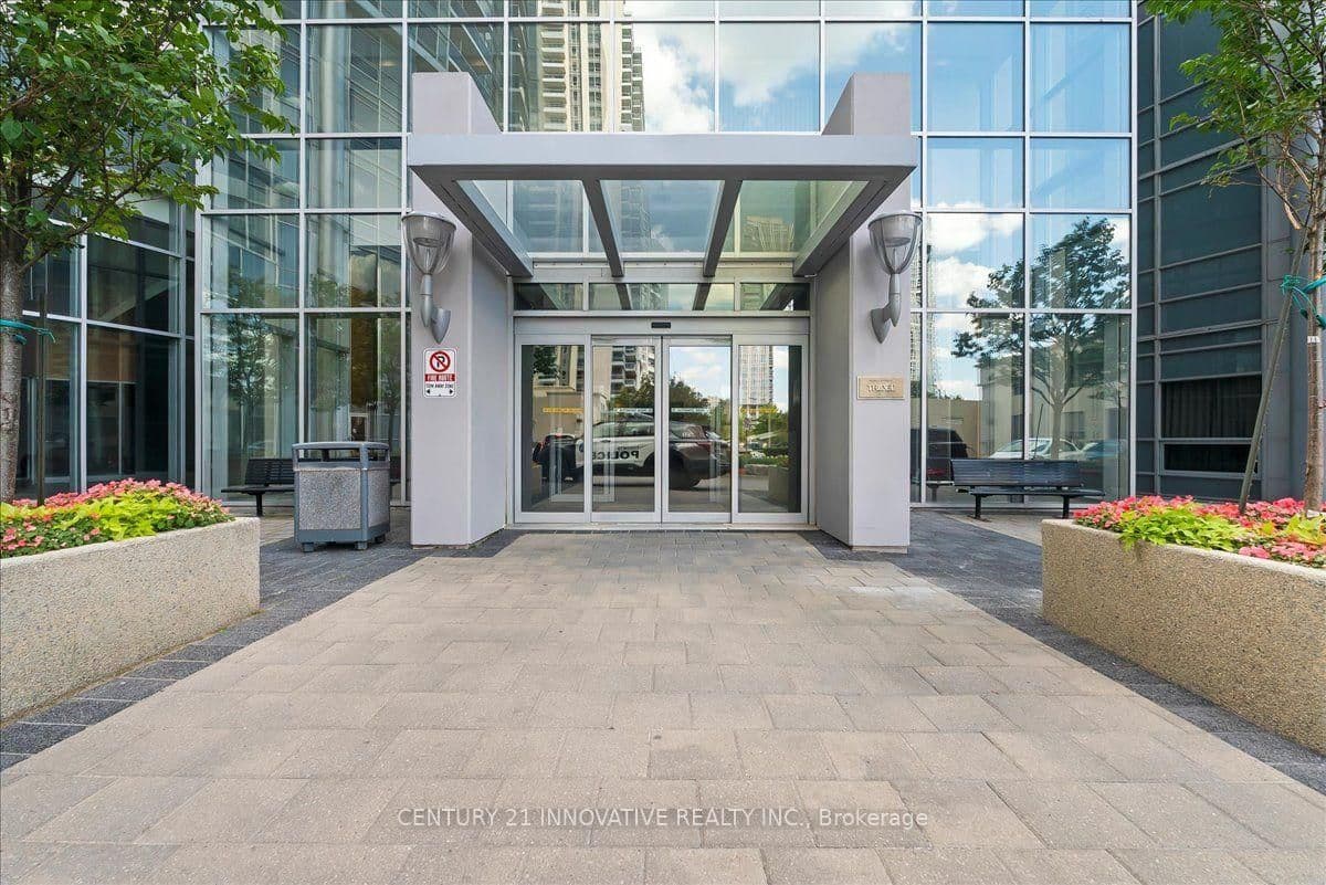 125 Village Green Square, Unit 3501 thumbnail 33