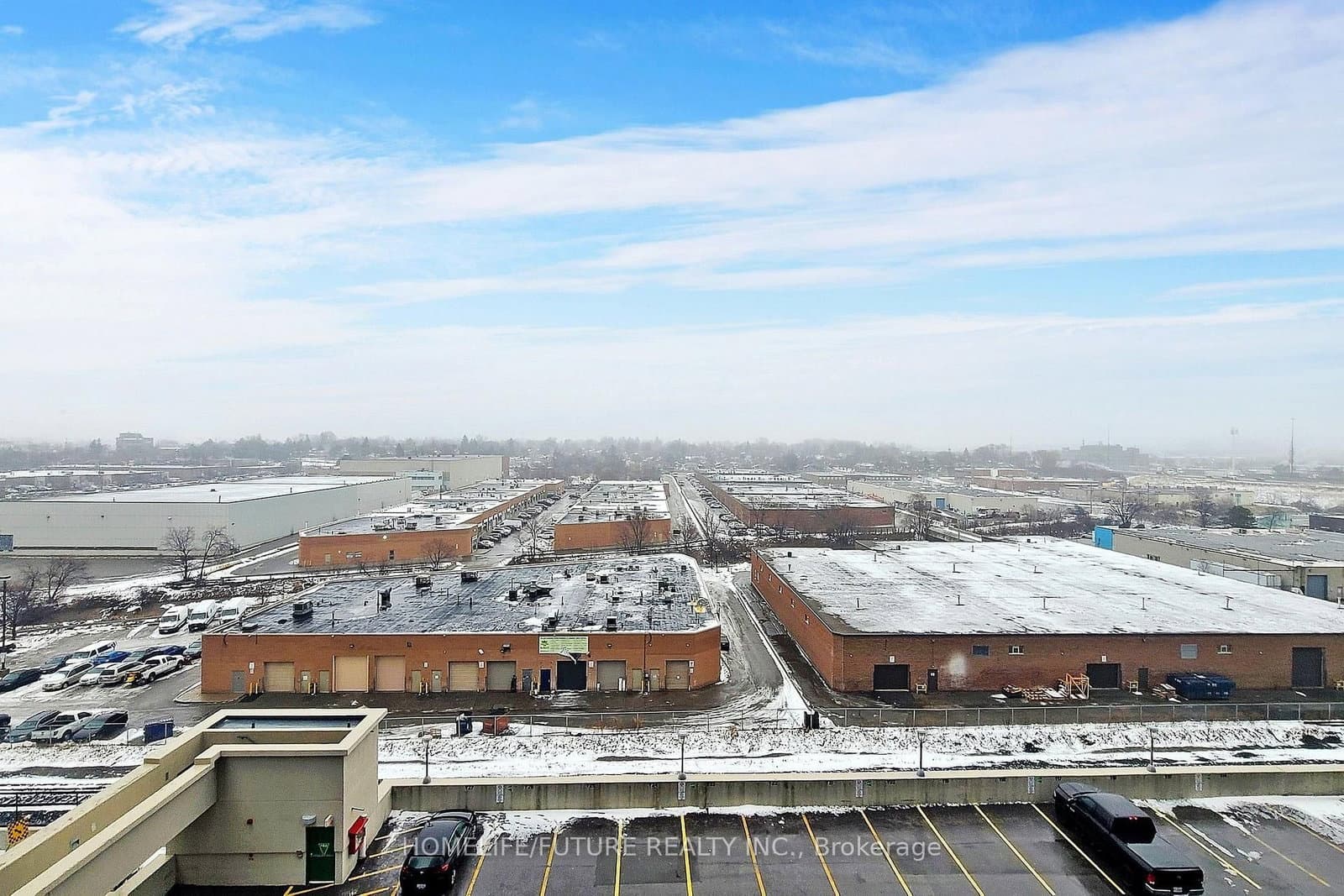 181 Village Green Square, Unit 821 thumbnail 10