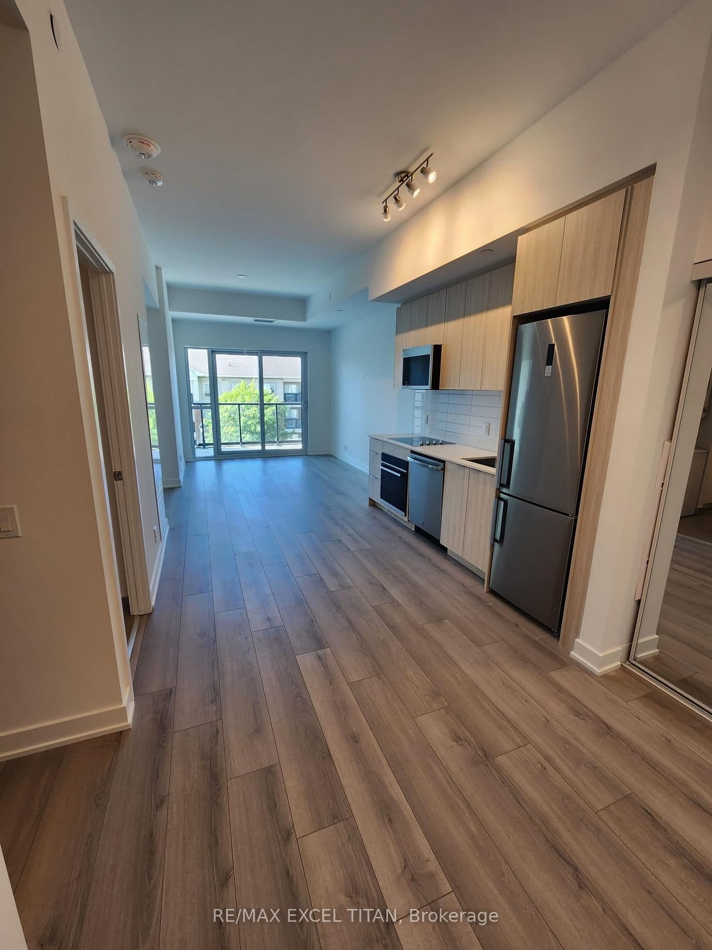 20 Deans Drive S, Unit 307 thumbnail 5
