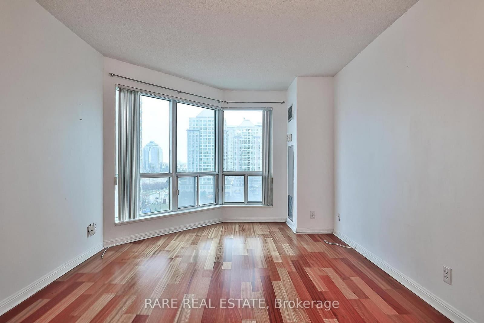 11 Lee Centre Drive, Unit 1016 thumbnail 7