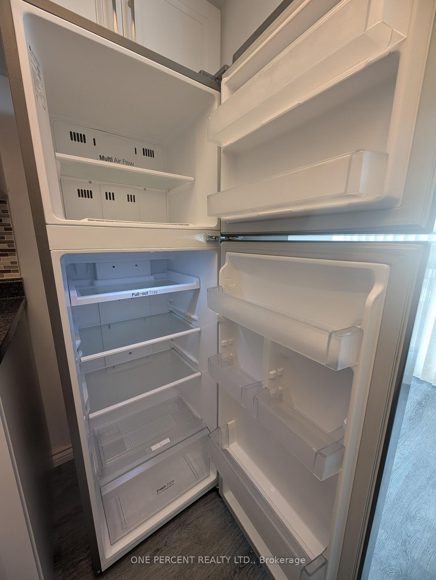 2550 Lawrence Avenue E, Unit 402 thumbnail 17