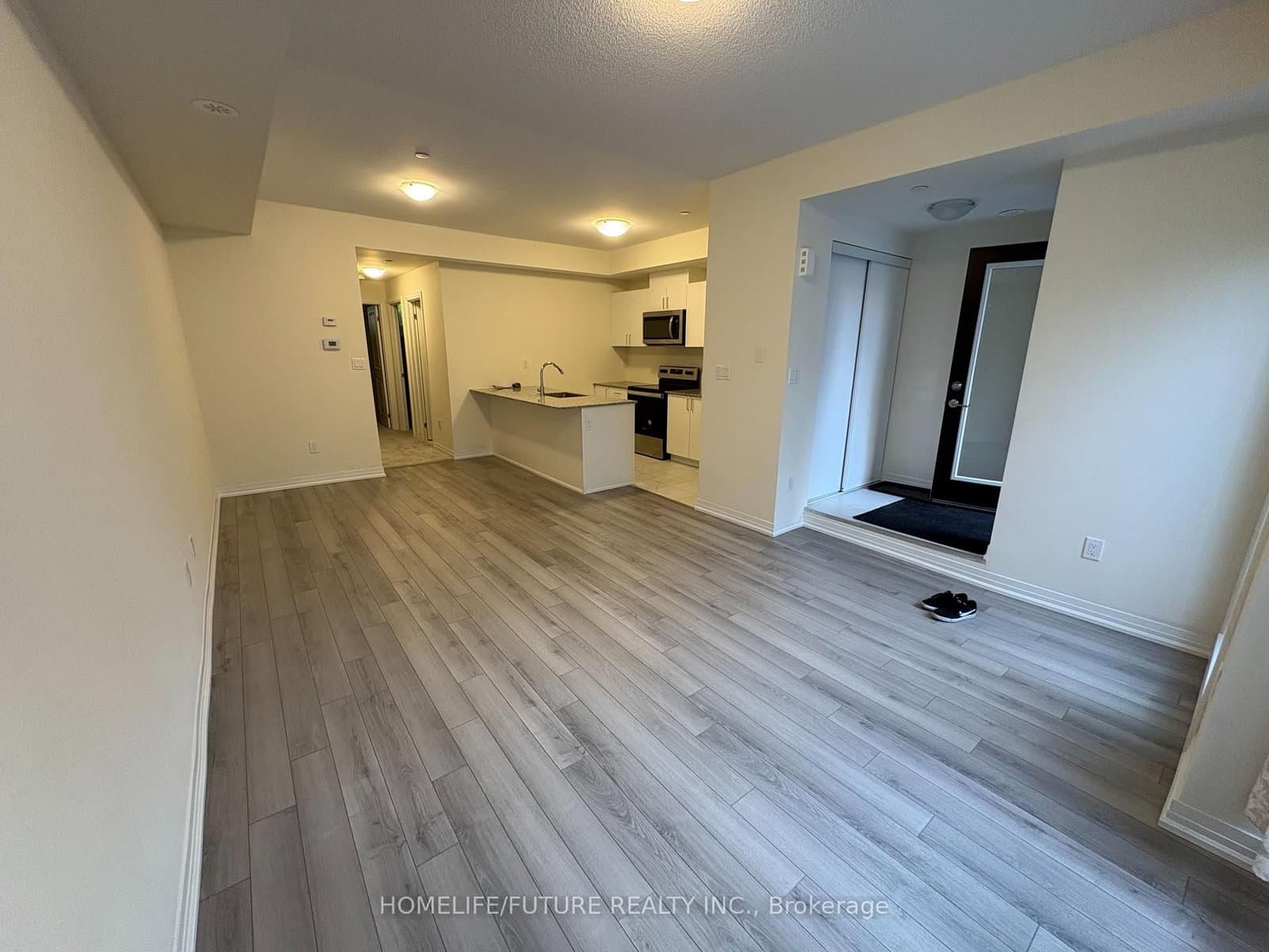165 Tapscott Road, Unit 1 thumbnail 4