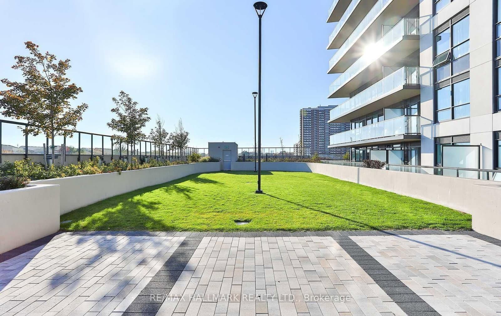 8 Trent Avenue, Unit 615 thumbnail 17