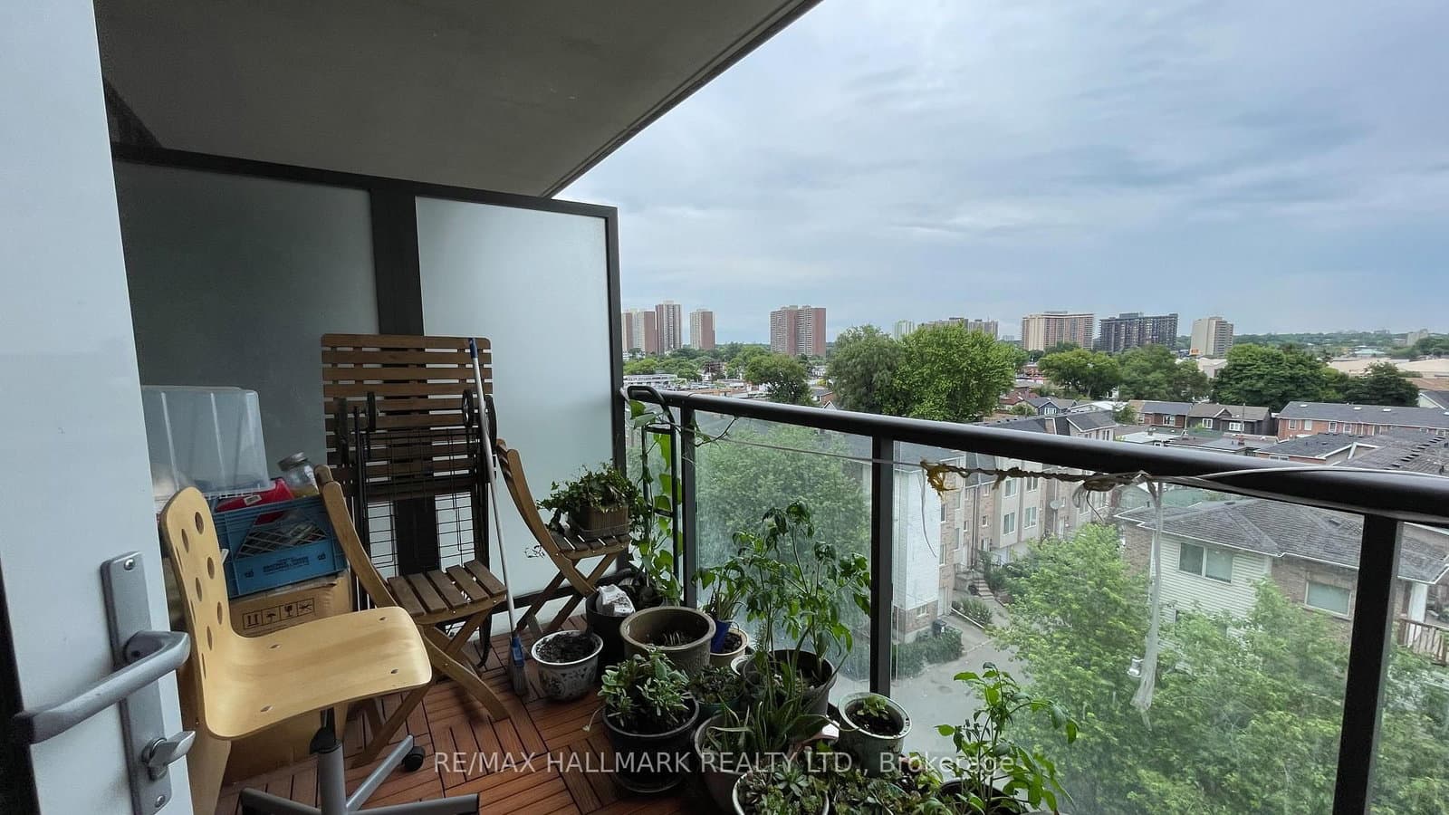 8 Trent Avenue, Unit 615 thumbnail 4