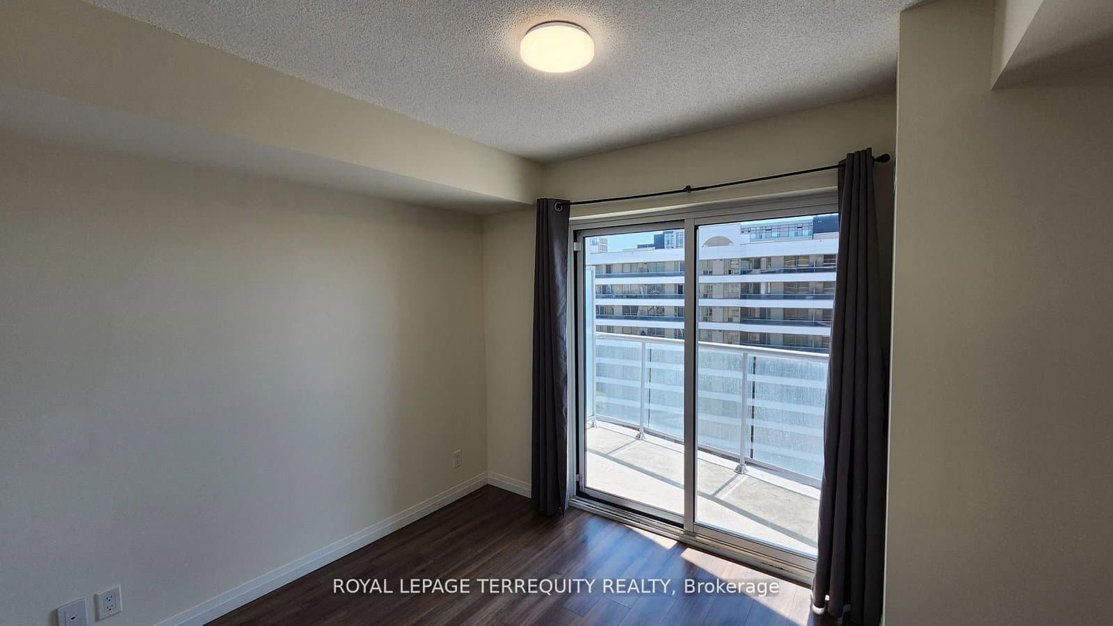 2152 Lawrence Avenue E, Unit 1207 thumbnail 4