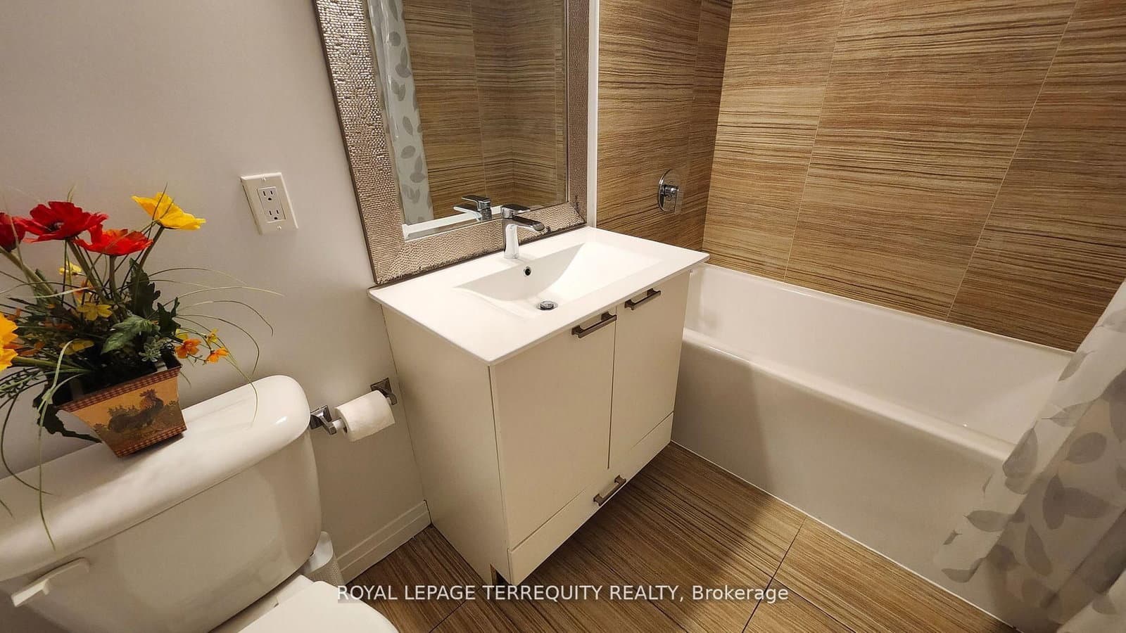 2152 Lawrence Avenue E, Unit 1207 thumbnail 9