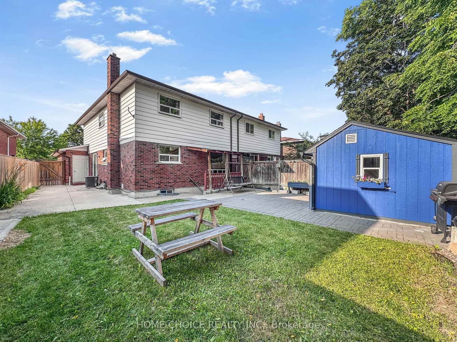 38 Robbinstone Drive thumbnail 45