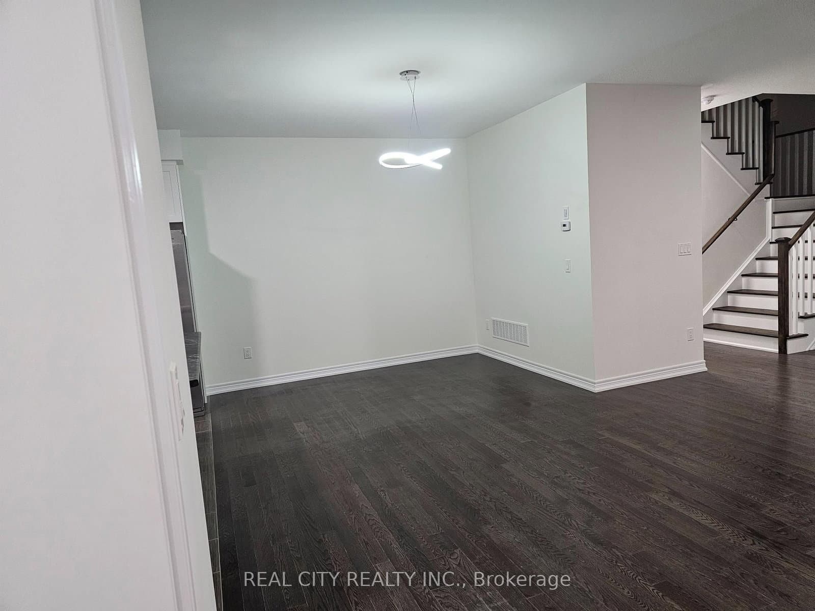 2873 Whites Road thumbnail 12