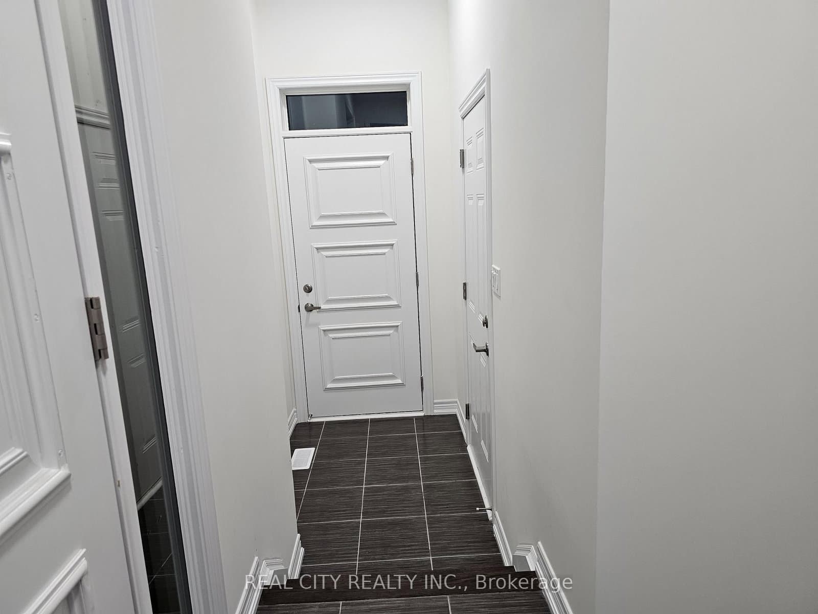 2873 Whites Road thumbnail 5