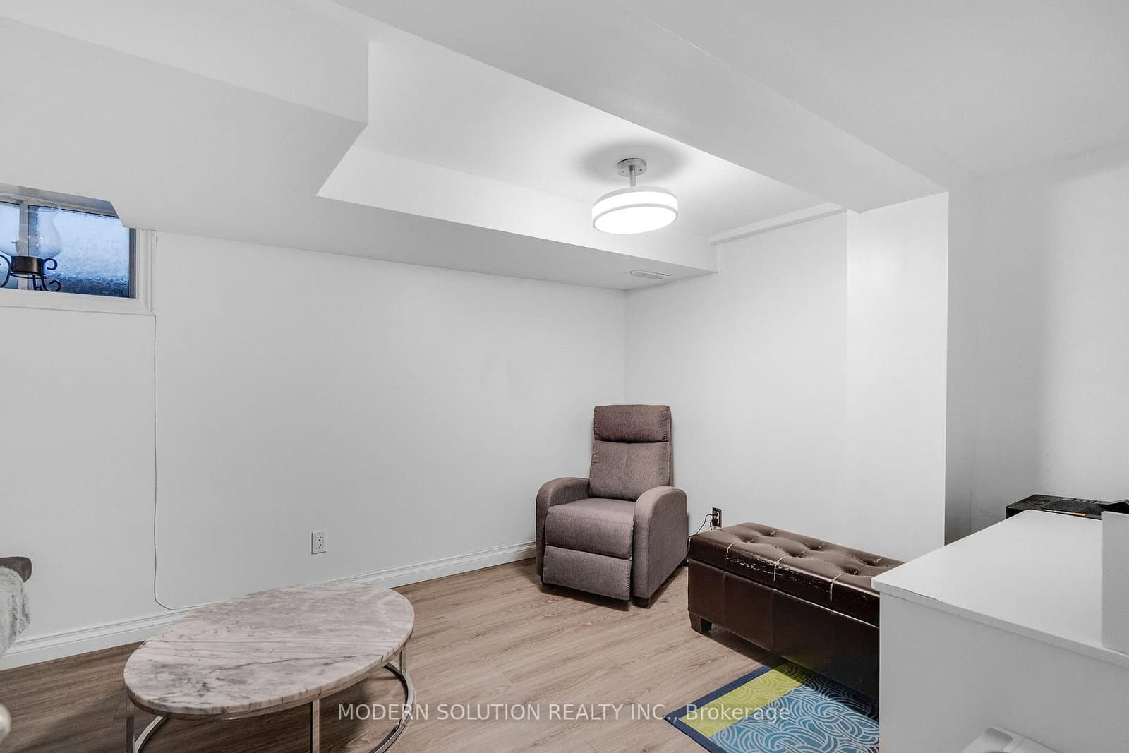 741 Milverton Boulevard thumbnail 23