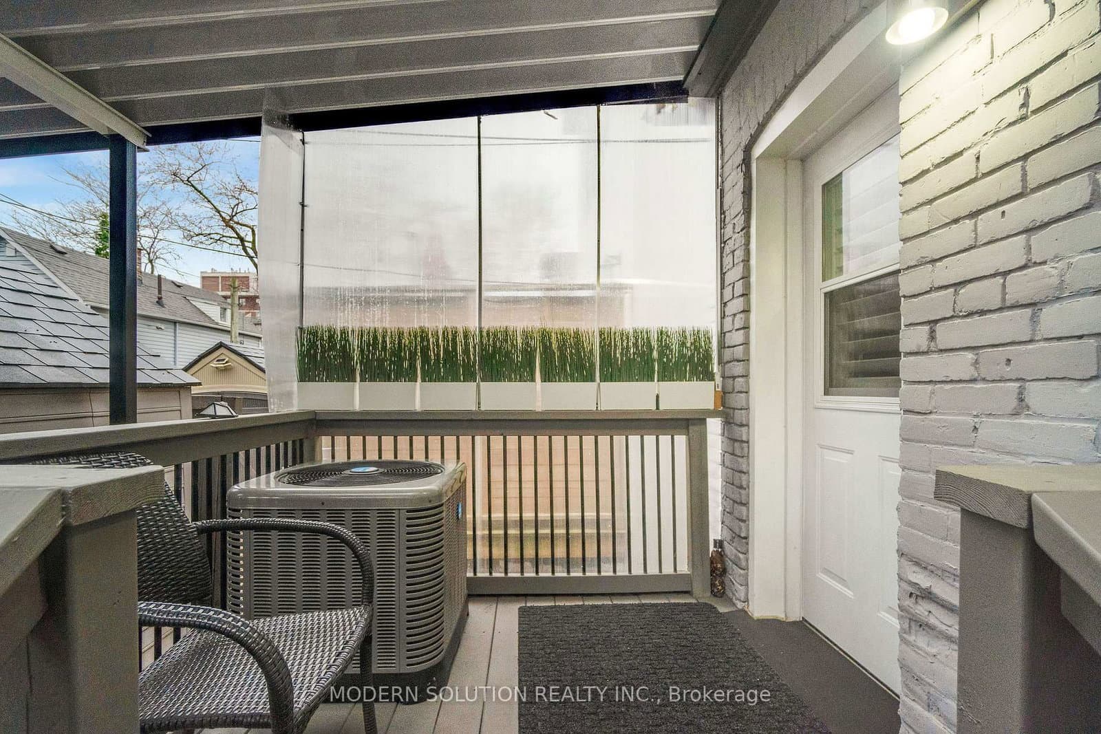741 Milverton Boulevard thumbnail 31