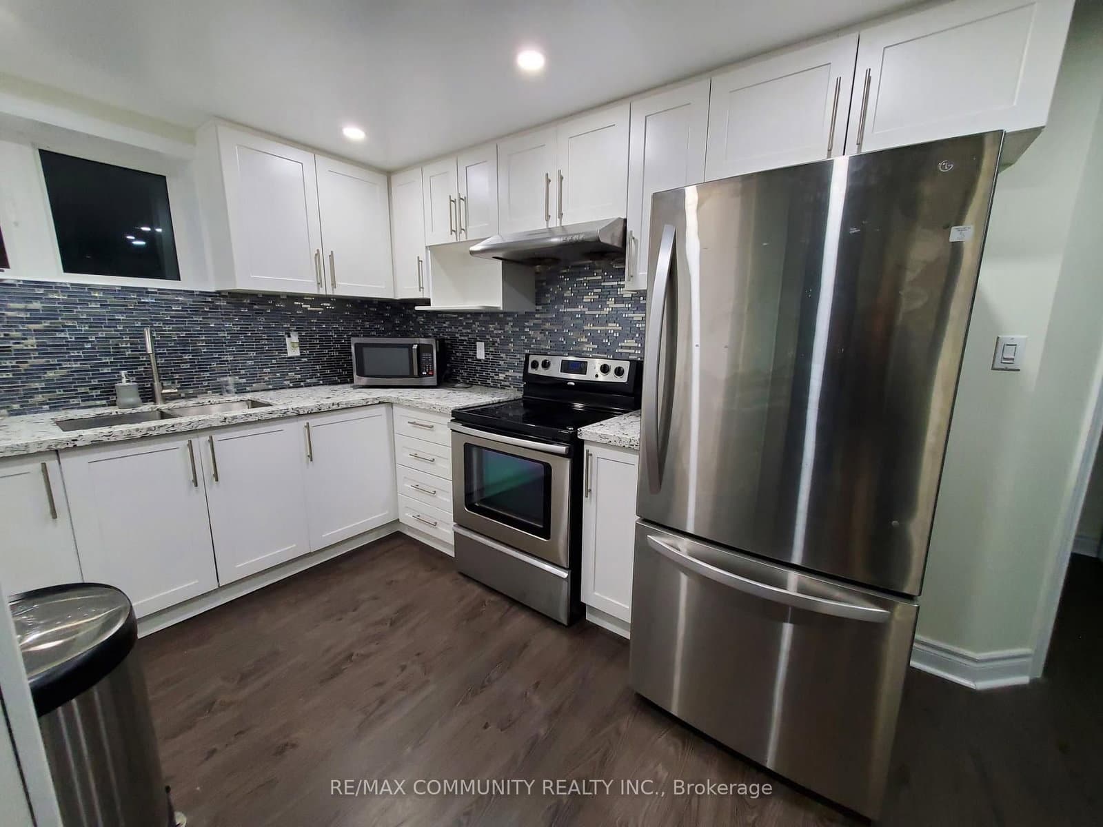 4 Elliottglen Drive, Unit Basement thumbnail 5