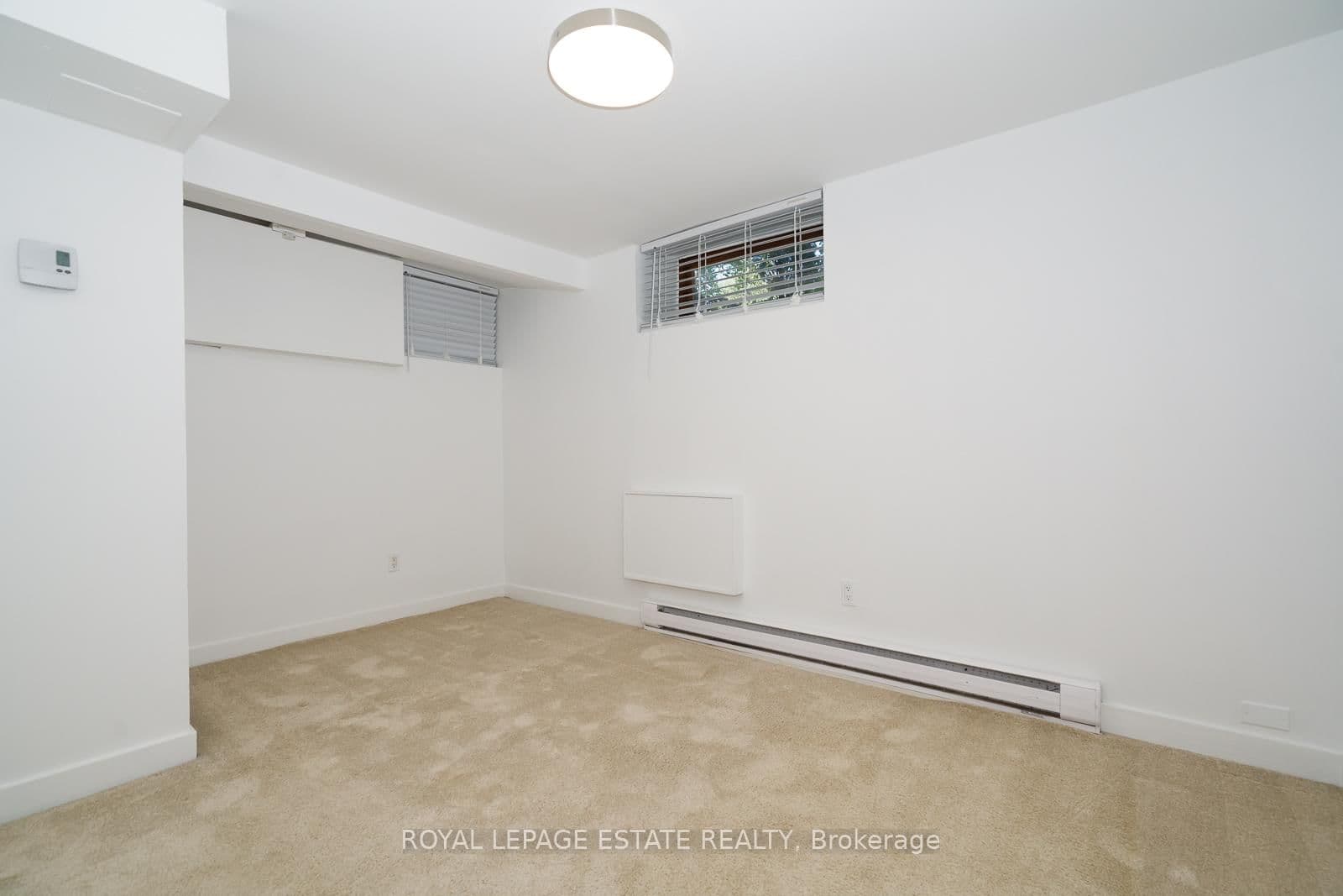 155 Langley Avenue, Unit Lower Level thumbnail 11