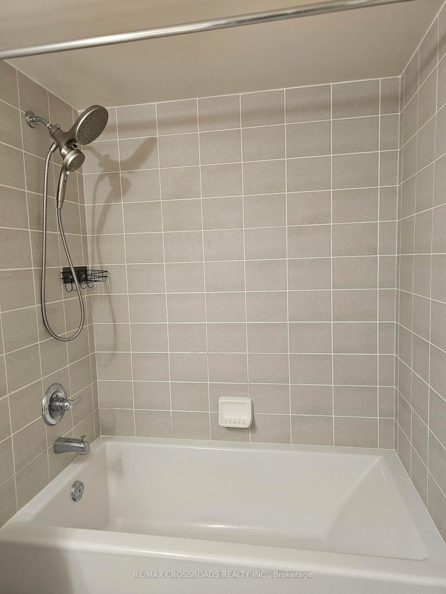 151 Village Green Square, Unit 506 thumbnail 31