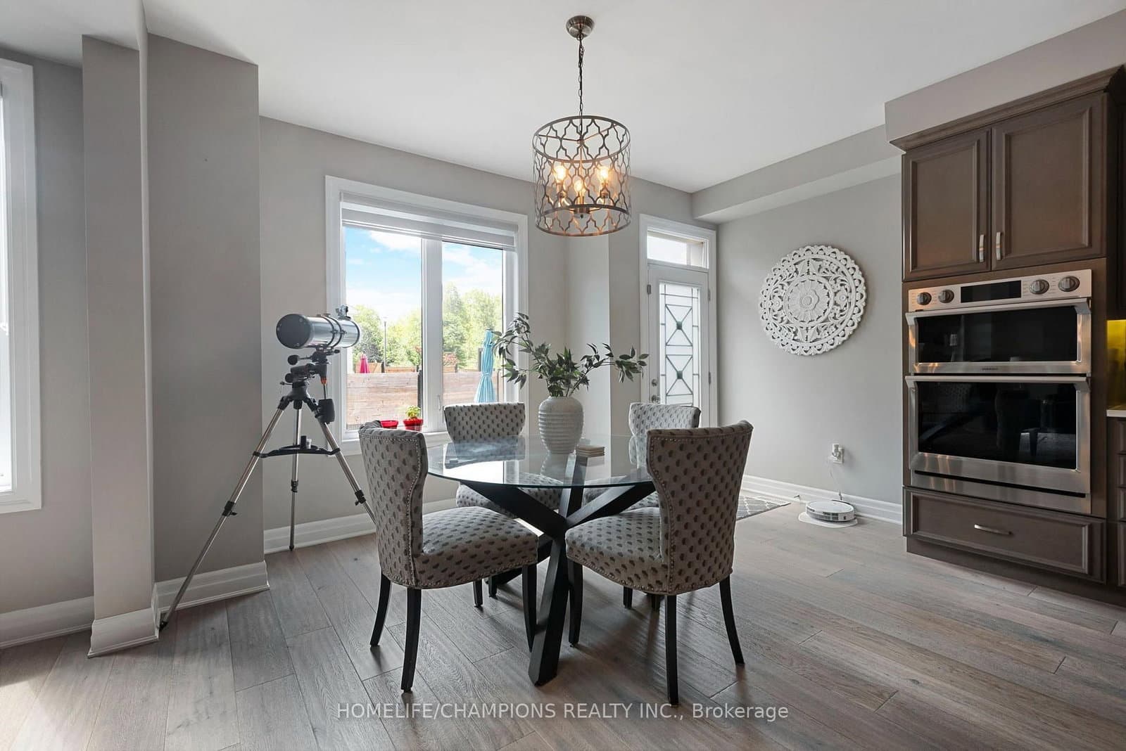 993 Dragonfly Avenue thumbnail 6
