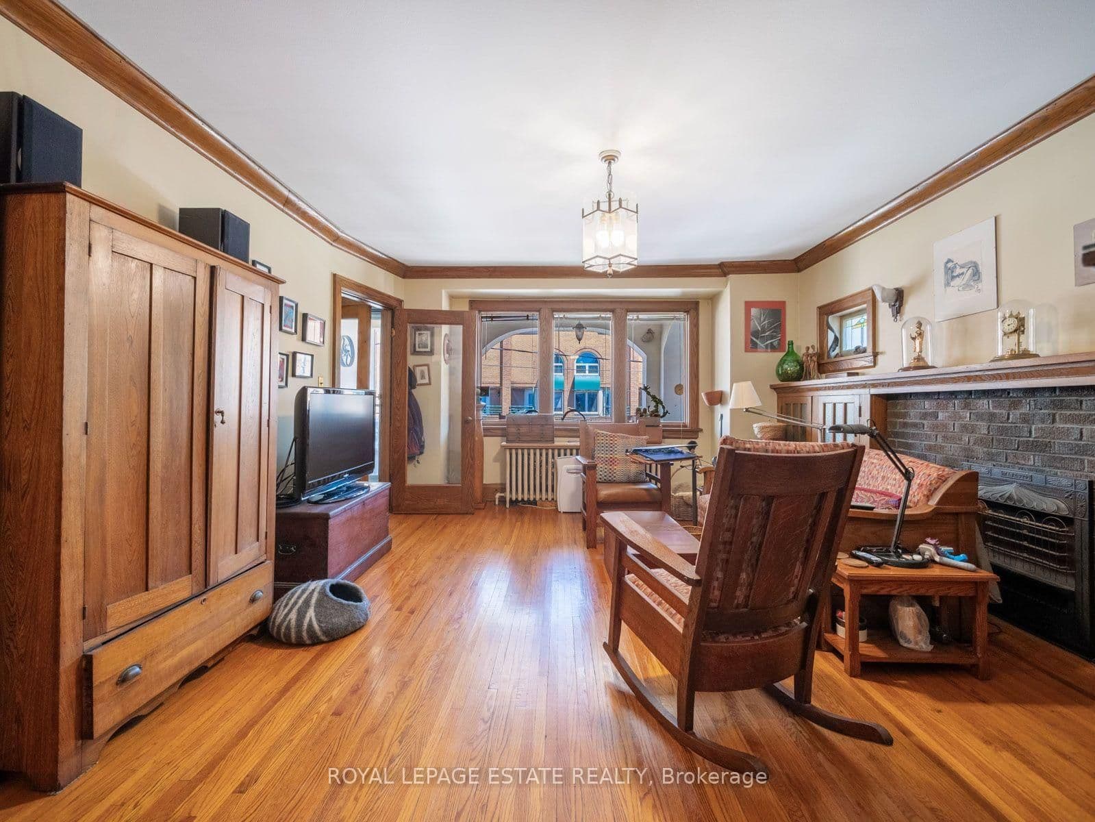 2275 Queen Street E thumbnail 17